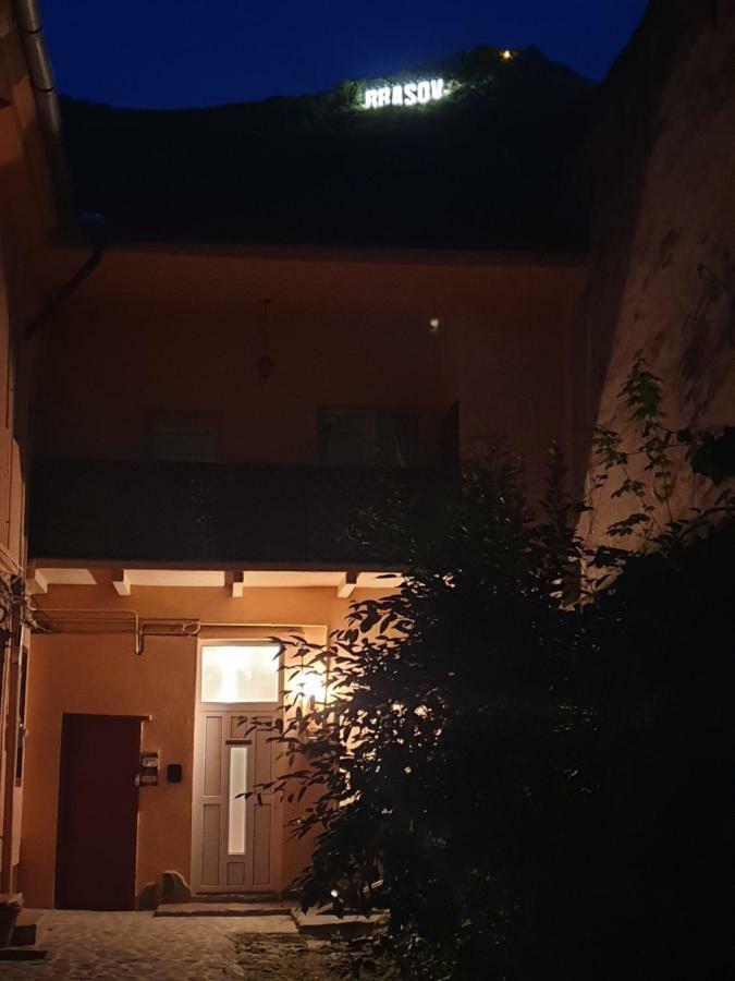 Poarta Schei Studio Braşov Buitenkant foto